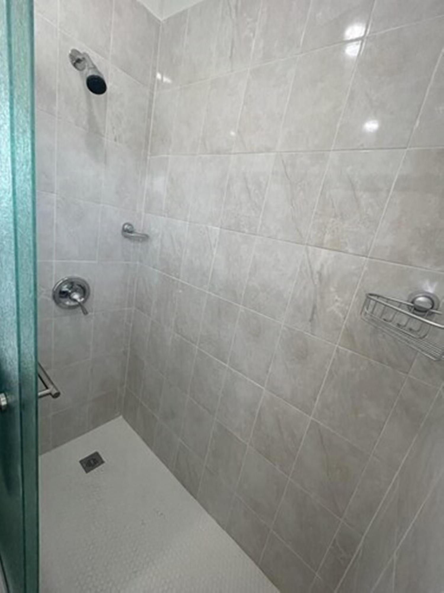 מיאמי Fully Equipped Apartments With Parking Near Cocowalk מראה חיצוני תמונה