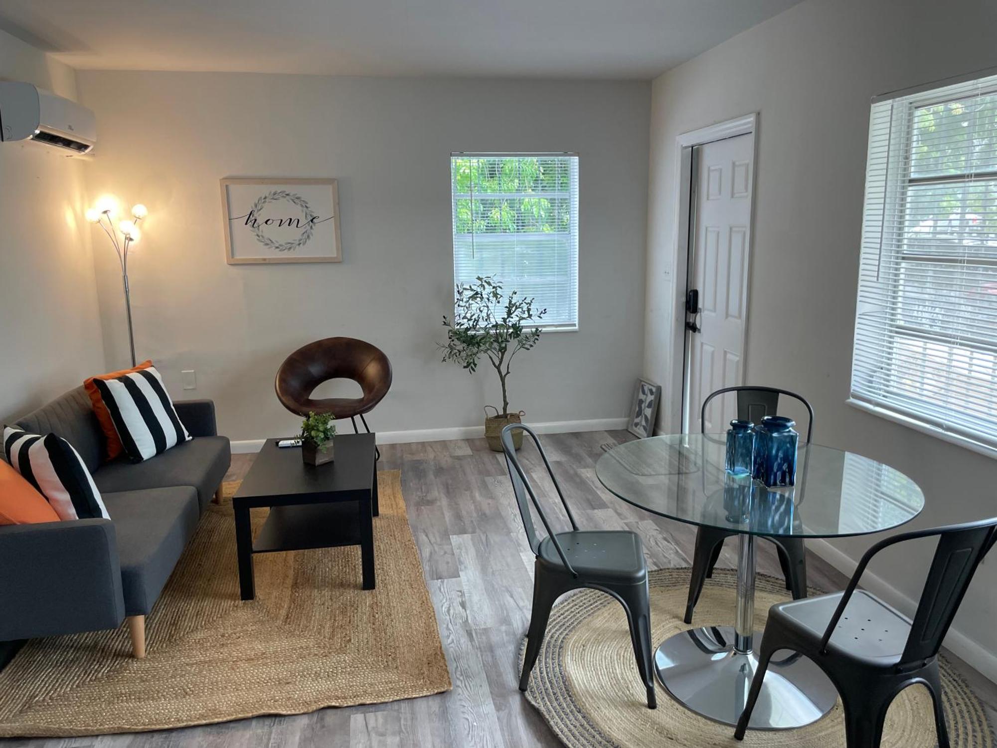 מיאמי Fully Equipped Apartments With Parking Near Cocowalk מראה חיצוני תמונה
